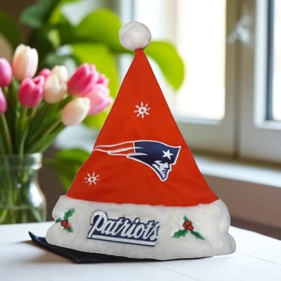 New England Patriots Santa Hat Christmas NFL Football Official Team Beans Decor - Picture 13 of 13